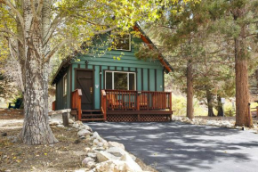 Hot Tub and Deck Big Bear City Cabin Near Skiing Big Bear Lake